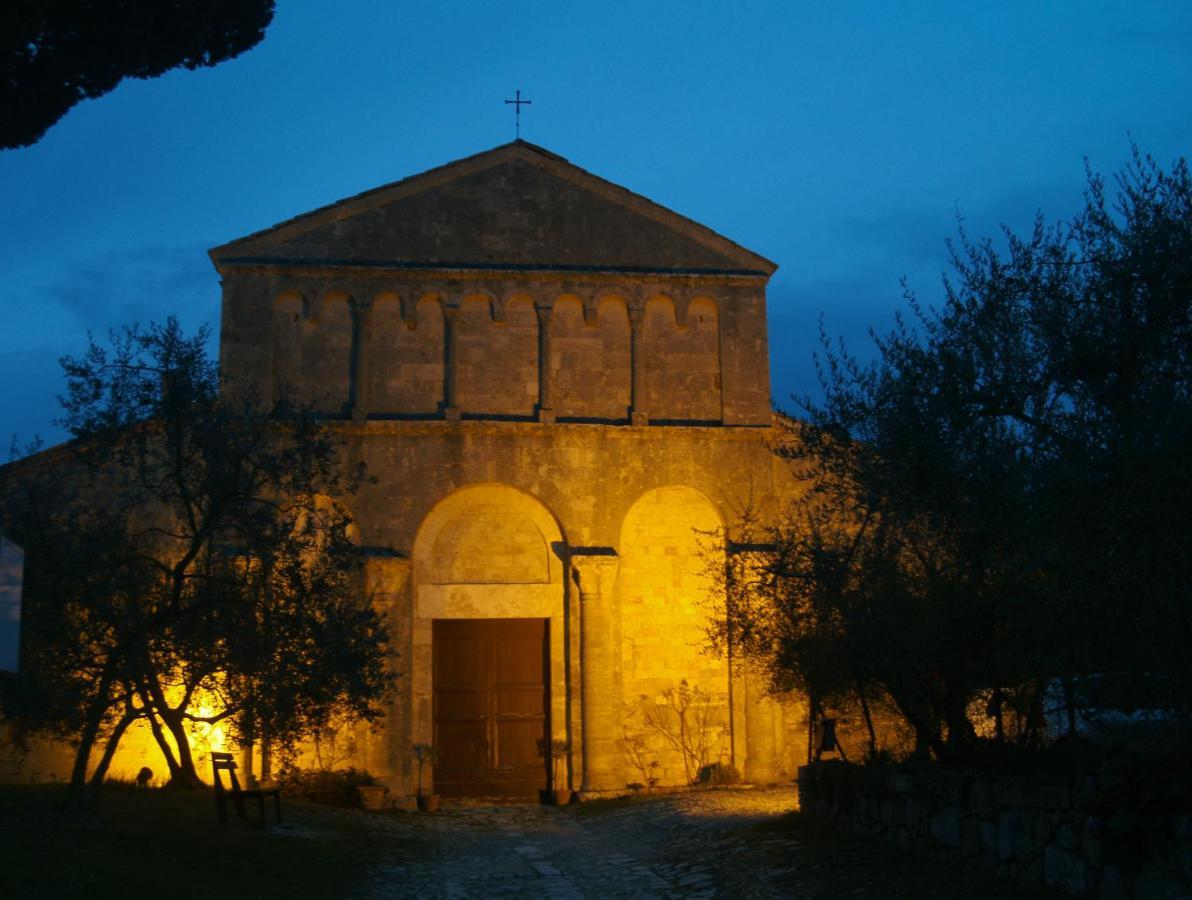 Agriturismo La Roverella Monteroni dʼArbia Εξωτερικό φωτογραφία