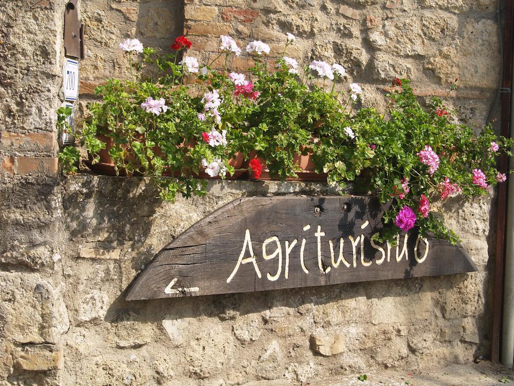 Agriturismo La Roverella Monteroni dʼArbia Εξωτερικό φωτογραφία